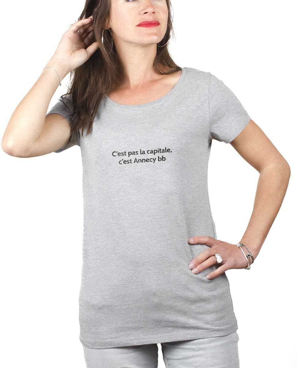 T-SHIRT FEMME : C'EST PAS LA CAPITALE, C'EST ANNECY BB – Image 2