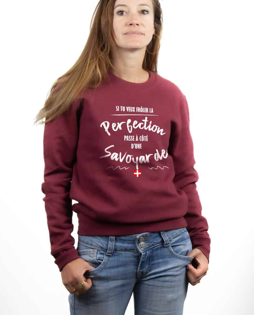 PULL FEMME : FRÔLE LA PERFECTION PASSE À CÔTÉ D'UNE SAVOYARDE – Image 14