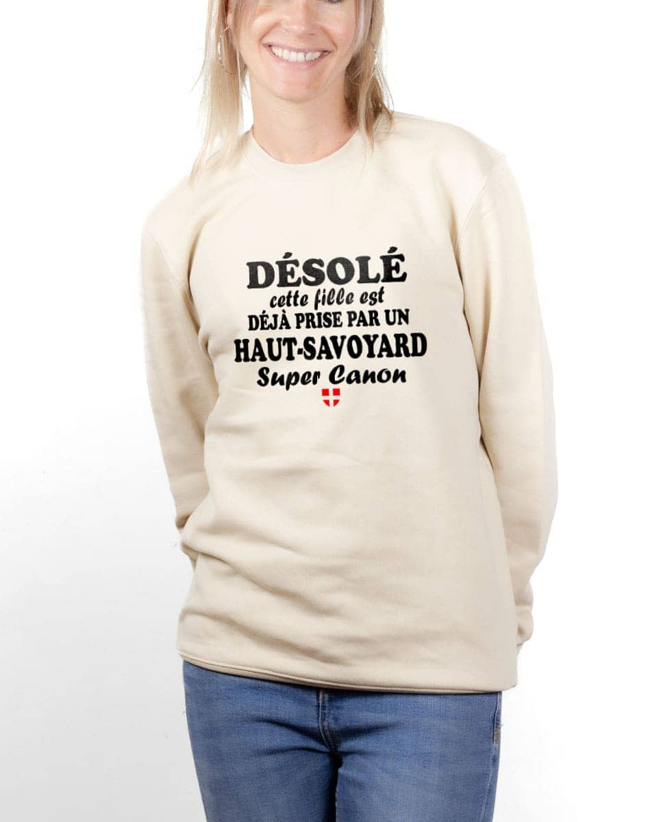 PULL FEMME : FILLE DÉJÀ PRISE PAR UN HAUT SAVOYARD – Image 4
