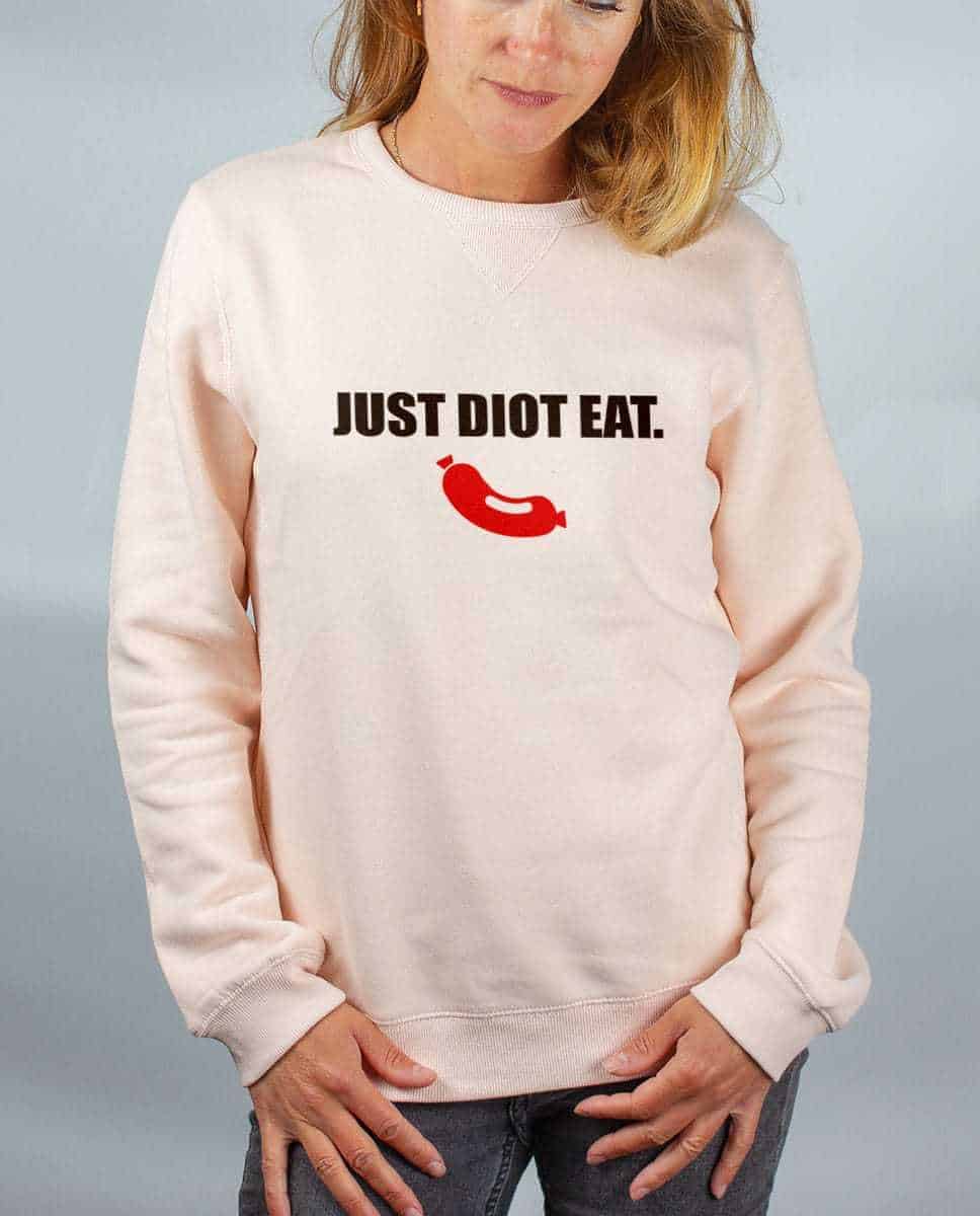 SWEAT FEMME : JUST DIOT EAT. – Image 5