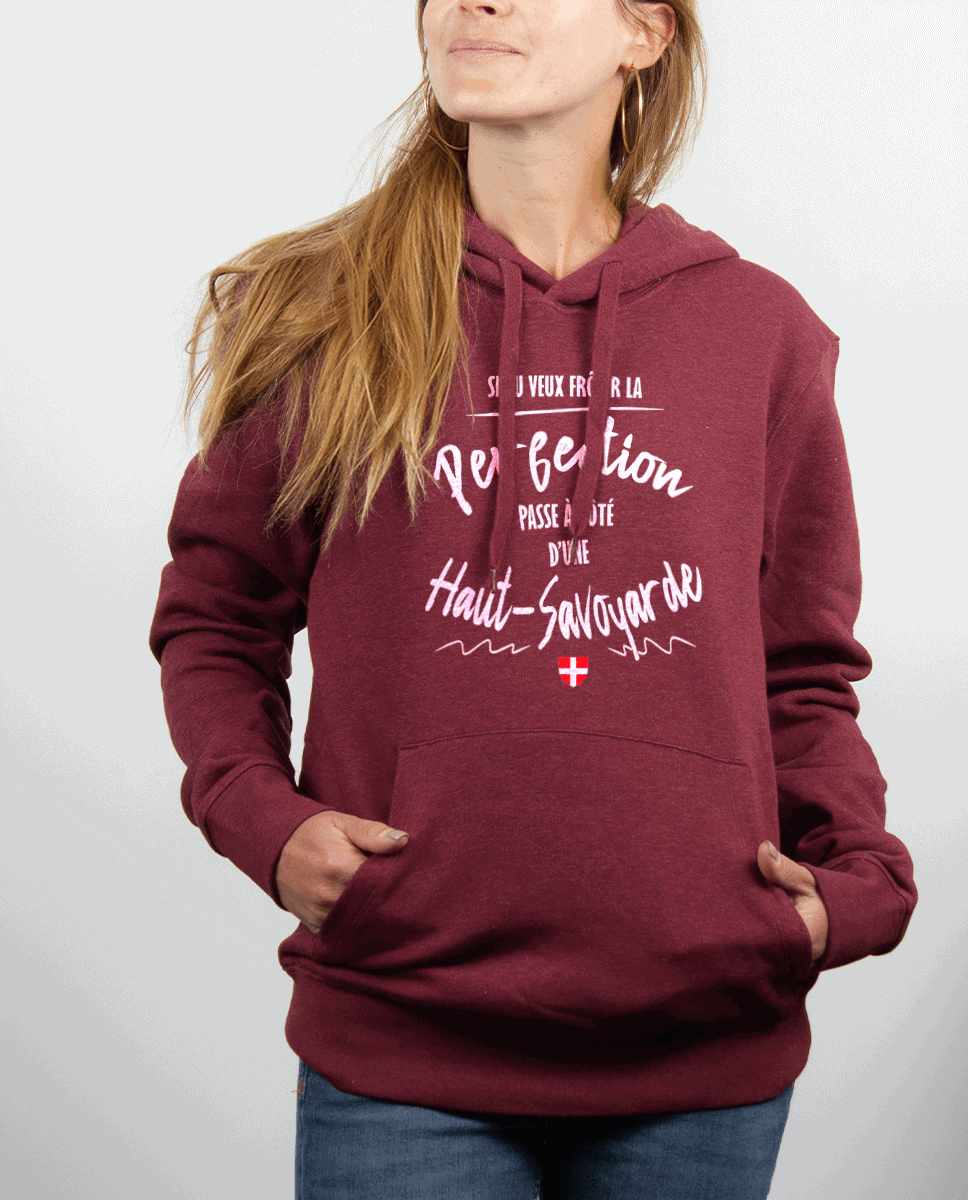 SWEAT FEMME : FRÔLE LA PERFECTION PASSE À CÔTÉ D'UNE HAUT SAVOYARDE – Image 4