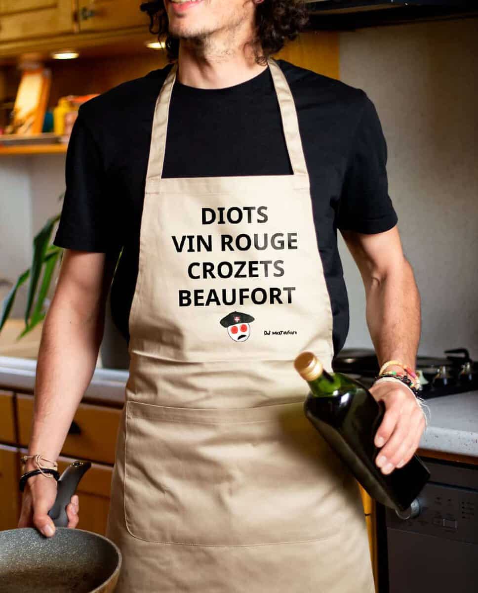 TABLIER SAVOIE : DIOTS VIN ROUGE CROZETS BEAUFORT – Image 5