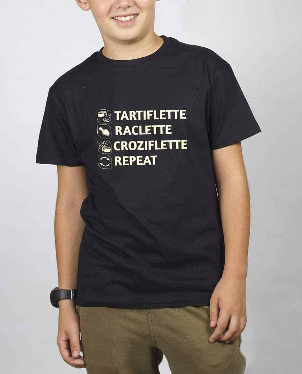 T SHIRT ENFANT : Tartiflette Raclette Croziflette repeat – Image 3